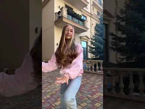 «Vibin» dance trend for two / Tik Tok dance