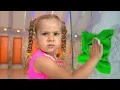 Download Lagu Diana helps Mommy! Kids Pretend Play with Cleaning Toys!