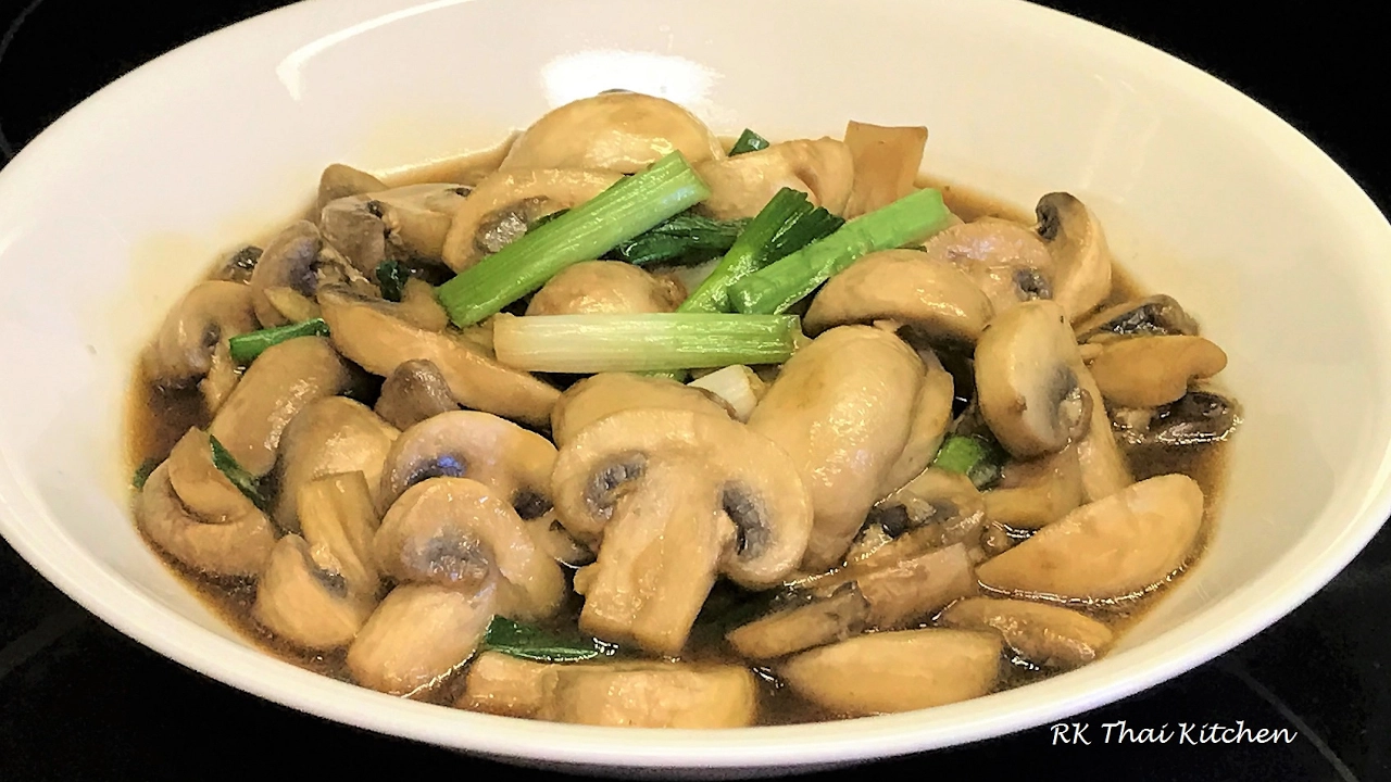  Stir-Fried Champignon Button Mushrooms