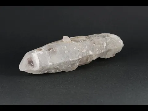 川端下鉱山産水晶 結晶 435g｜国産天然石 原石 通販 キラリ石