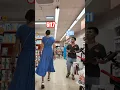 Download Lagu As a tall woman in the supermarket…#tallgirl #tallwoman #shortking