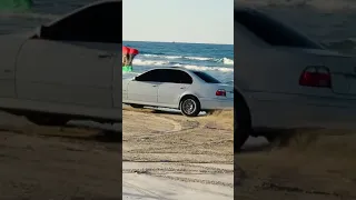 بي ام دبليو   من ليبيا كل يوم جديد دندنها