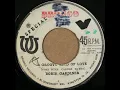 Lagu Boris Gardiner - A Groovy Kind Of Love (1968 age25)