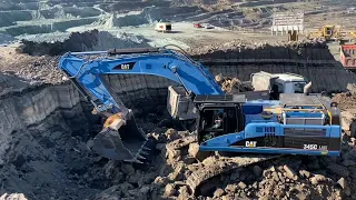Big Excavators Wheel Loaders Bulldozers Heavy Transports And Front Shovel Excavators Mining