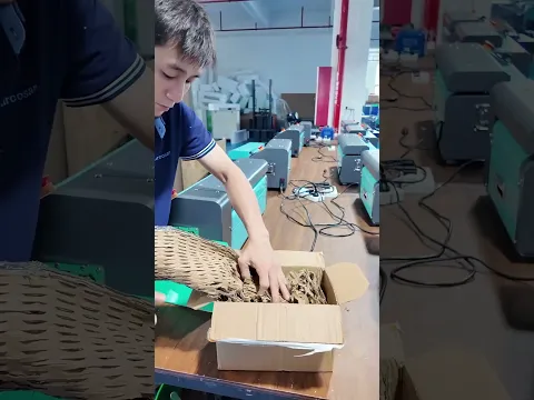Geben Sie Kartonverkäufe zu Schnäppchenpreisen an Recycler auf. Produzieren Sie mit dem Kartonzerkleinerer-Expander eigenes Polsterpapier aus ungenutzten Kartons.