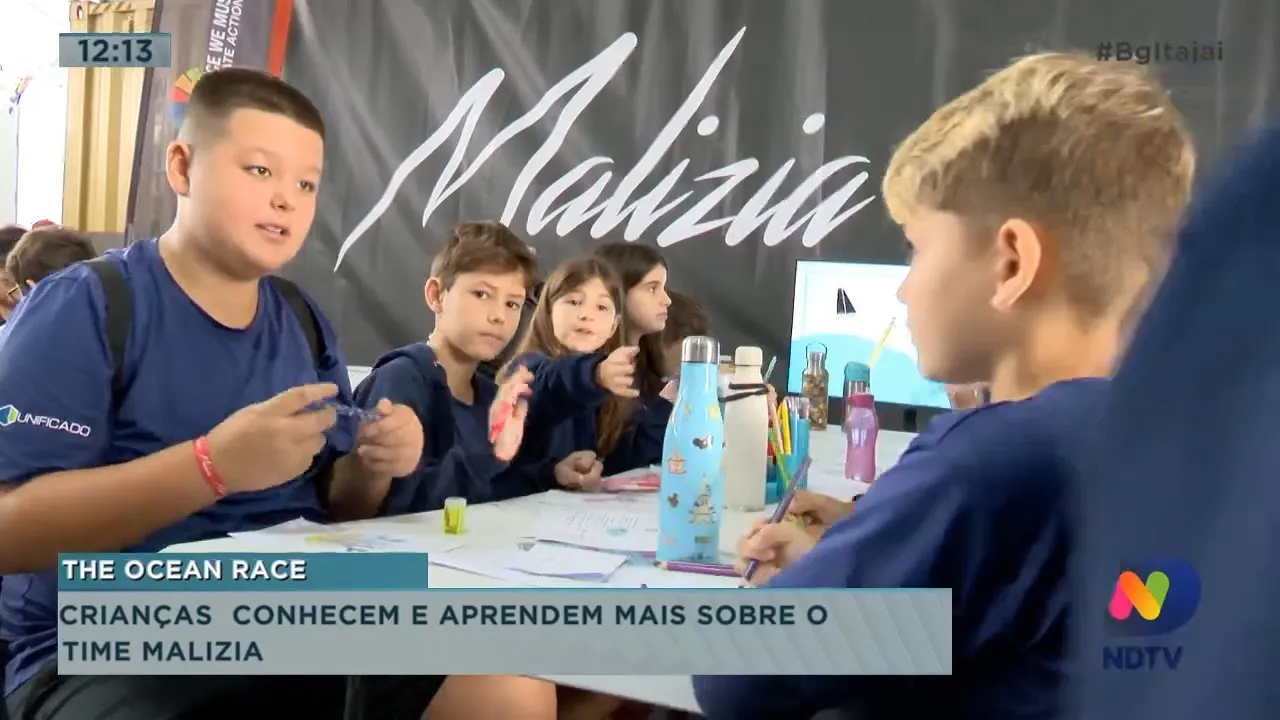 Crianças conhecem o Malizia, preparativos para largada, capitães vão receber camisas do Marinheiro