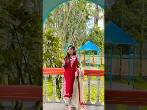 গলির মোড়ে...!