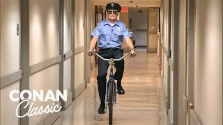 conan becomes a security guard late night with conan o brien