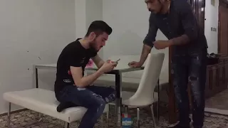 باركلو عالتلفون      حالة واتس اب   مضحكة   دندنها