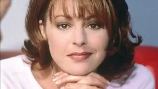 heres what really happened to daphne from frasier