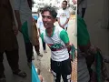 Download Lagu Snatcher got caught, people of Karachi washed him with cold water | #Shorts