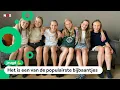 Download Lagu Deze meiden hebben een eigen oppasbedrijf