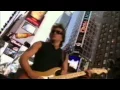 Download Lagu Bon Jovi - You Give Love a Bad Name (live at Times Square 2002)