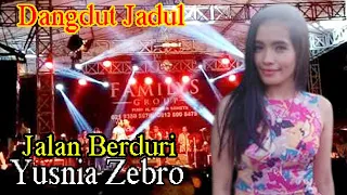 yusnia zebro jalan berduri familys group