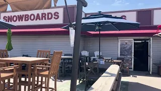 Pelican in Whitehouse NJ Outdoor Patio Display