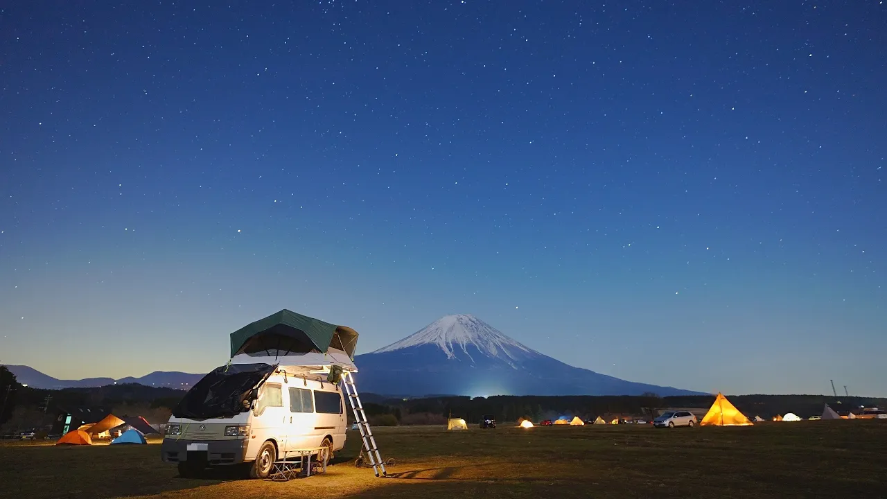 車の上で寝てみたら絶景が待っていた!!｜Decathlon｜ふもとっぱらキャンプ場｜ドライブ｜田舎暮らし｜静岡県｜4K サムネイル