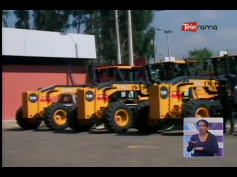 Municipio entrega nueva maquinaria para mantenimiento vial