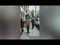 Download Lagu Hartverwarmende kerstcommercial voor pub in Enniskillen gaat viraal