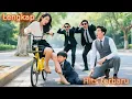 Download Lagu Rem blong! Gadis miskin menabrak anak CEO… Dia pura-pura pingsan \u0026 memanggilnya ‘mama’!