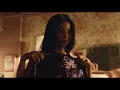 Euphoria S02E07 Samantha gives the dress to Maddy