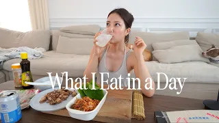Homebody in New York | What I Eat in a Day (easy & healthy, wedding prep meals)