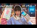 Why I switched back to a flip phone as a gen z