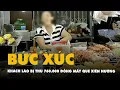 Download Lagu Thấy khách Lào bị thu 760.000 đồng cho mấy que xiên nướng ở Đà Nẵng, hướng dẫn viên cãi kịch liệt