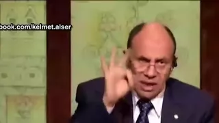 متصلة انا مخطوبة بس انا مش فرحانة ومش عارفة اصبر ولا اسيبه اعمل ايه شاهد الرد 