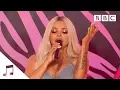 Lagu Little Mix perform 'Bounce Back' LIVE - BBC