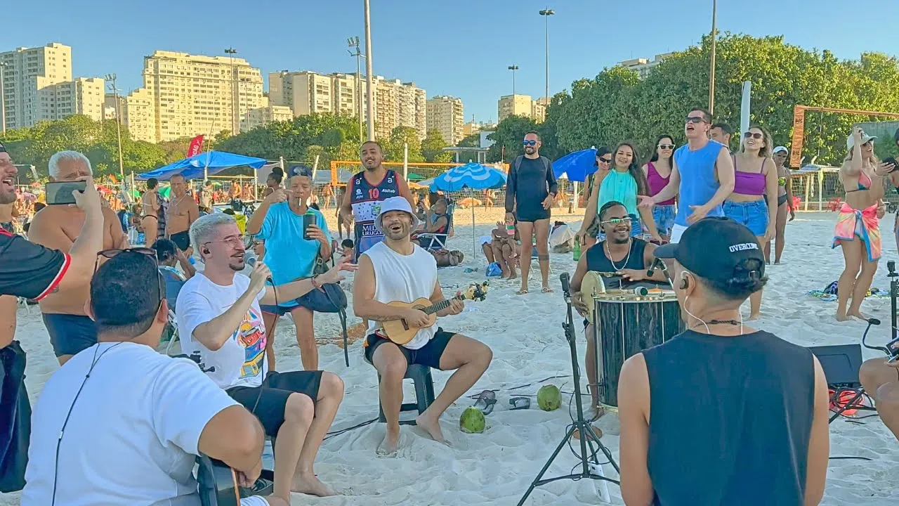 Pagode na Praia - Essa Tal Liberdade / Que Se Chama Amor / Marrom Bombom / É Tarde Demais Pagode na Praia - Essa Tal Liberdade / Que Se Chama Amor / Marrom Bombom / É Tarde Demais