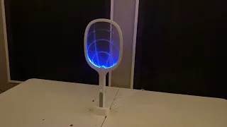 مضرب صاعق الناموس الالكتروني 