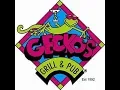 Geckos Pub and Grill Restaurant and Pet Co Shopping