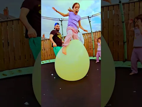 بالون العملاق 😂بابا💥🎈😲 عائلة ليان