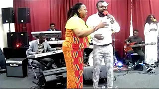 ernest opoku raises sweet aroma of worship grace white praise with prophecies uk