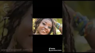 دول عيروني وقلولي اسمر الون يالاللي 