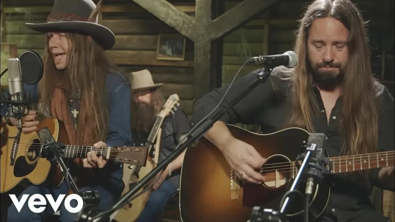 Blackberry Smoke - One Horse Town (Official Acoustic Video)