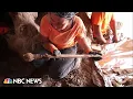 Download Lagu Video shows Ancient Roman-era swords discovered in Dead Sea cave