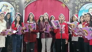 لحن الرومي والمعقب كورال معلم الأجيال من احتفاليه راس السنه دندنها