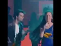 Download Lagu Bir garip aşk kuşinin dans sanesi