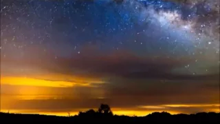 انشودة أنا الفقير لرب السماوات للقارىء صلاح الهاشم 