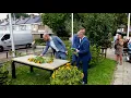 Download Lagu Botlek TV/LINQ Media - Burgemeester memoreert kille en koude ontvangst Indische Nederlanders / 2023