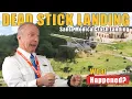 Download Lagu Golfers Watch in Shock as Plane Glides In — Steeeve on the ATC \u0026 Airmanship