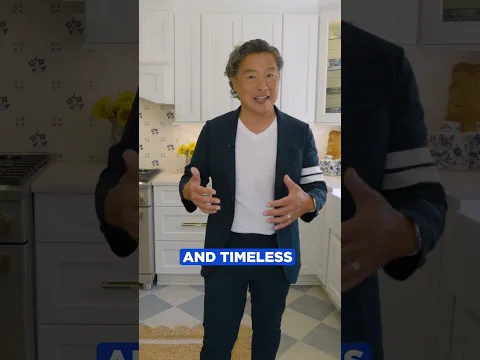 Vern Yip Shows us the Winning Kitchen from #Totally90sHouse #WatchOnHGTV #HGTV