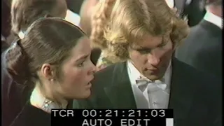 Ali MacGraw and Ryan O Neal interview Royal Premier Love Story 1971