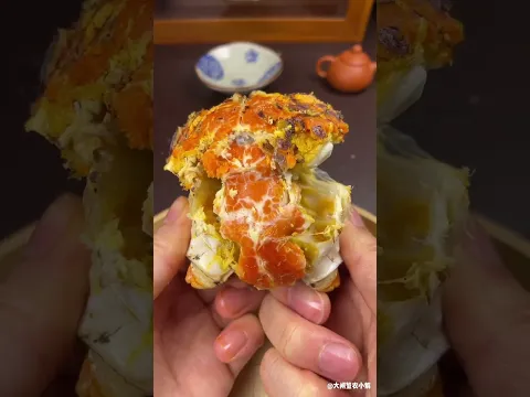 Herbst auf dem Teller: frische Krabben! 🦀🍂 So schmeckt die Jahreszeit in China.