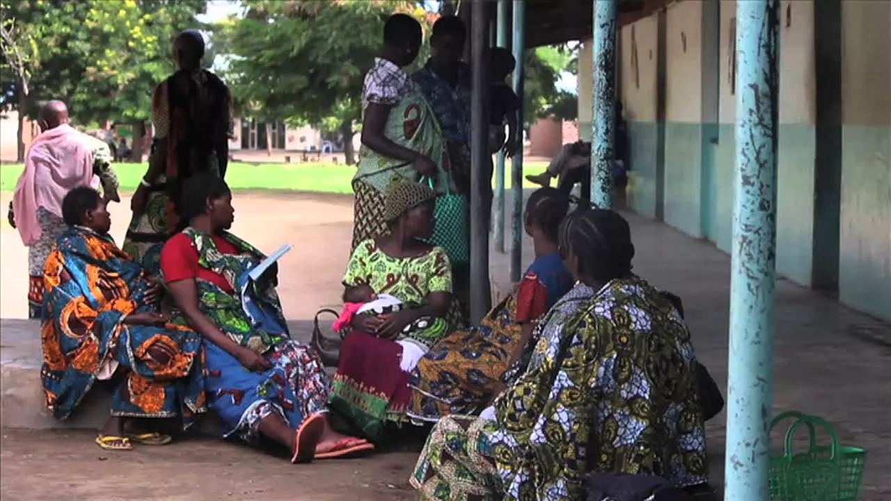 Voices of Midwives: The State of the World's Midwfiery 2014 - Anglophone Africa (Extended version) 