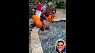 هتضحك يعني هتضحك مع لسعه دماغ    مقاطع مجمعه قصيره   الحلقه     دندنها