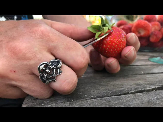 Skull Snake Ring Size 7 video thumbnail