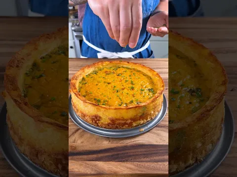 This quiche has a POTATO CRUST!