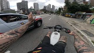 ENQUADRO DE CHINELO E SEM RETROVISOR COM A MONTADINHA (LADY LAURA)
